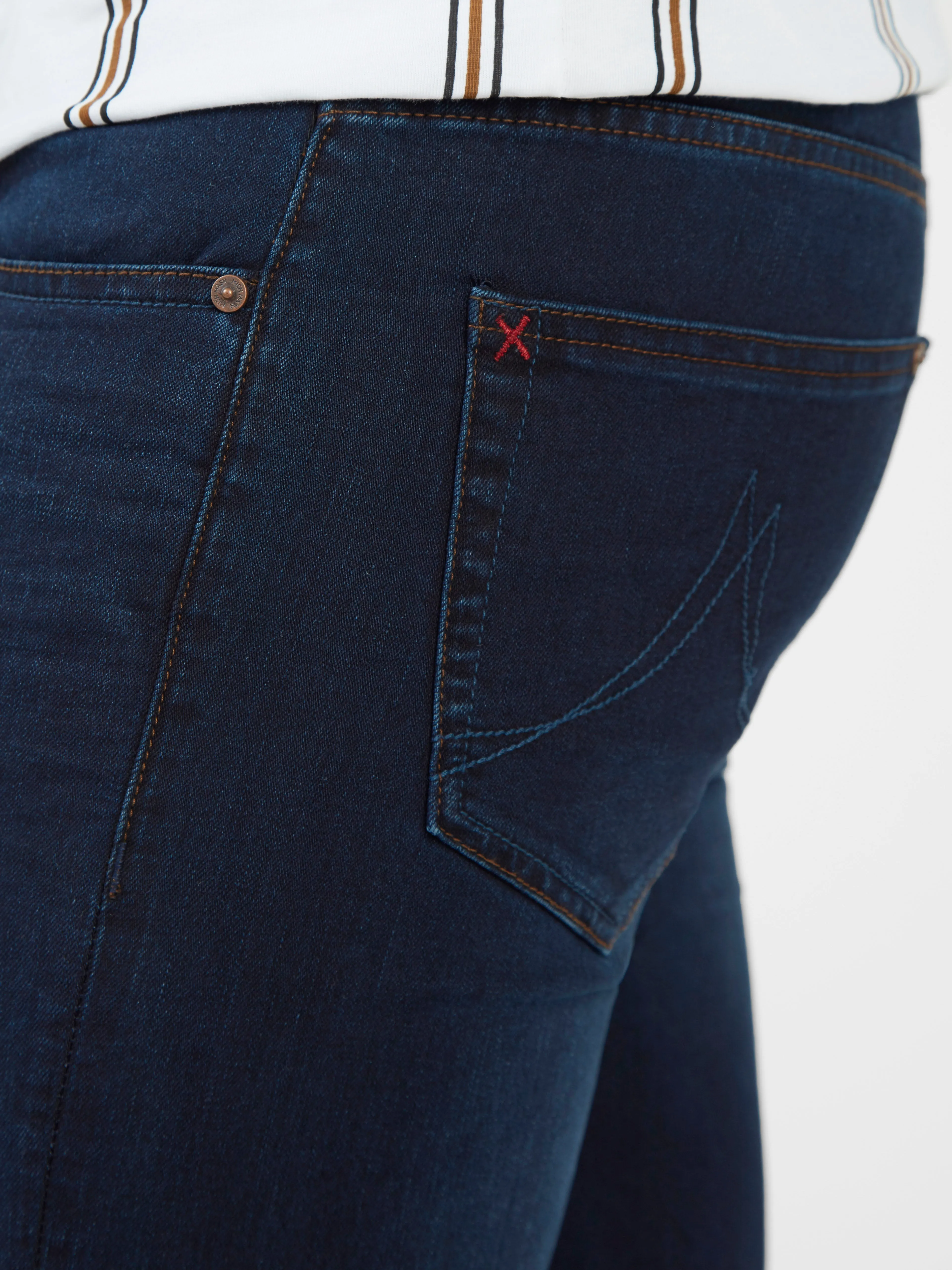 Bootcut (Flare) Fit Mid Stretch Lot XX Blue Black Jeans