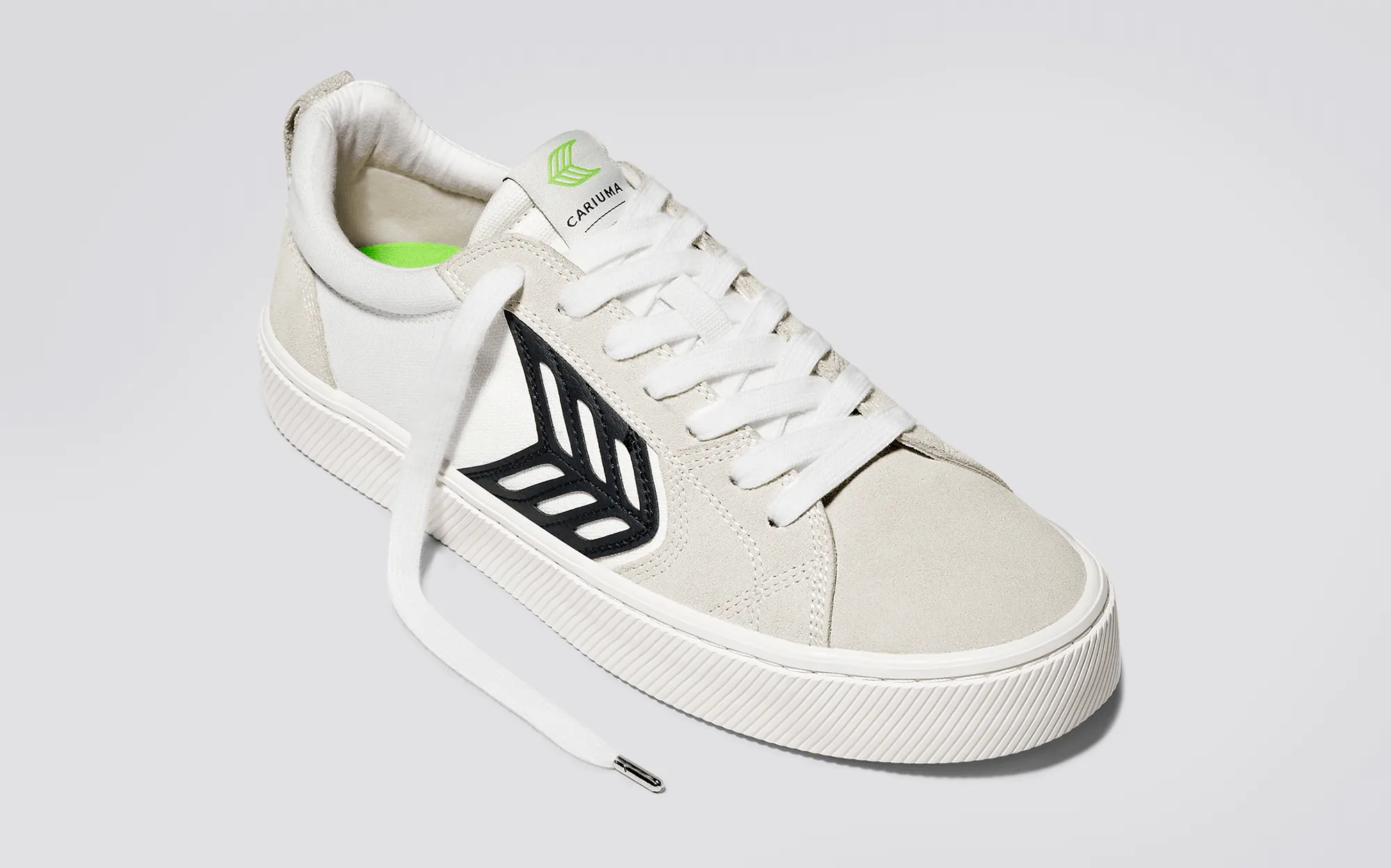 CATIBA PRO Skate Off-White Canvas Vintage White Suede Black Logo Sneaker Women