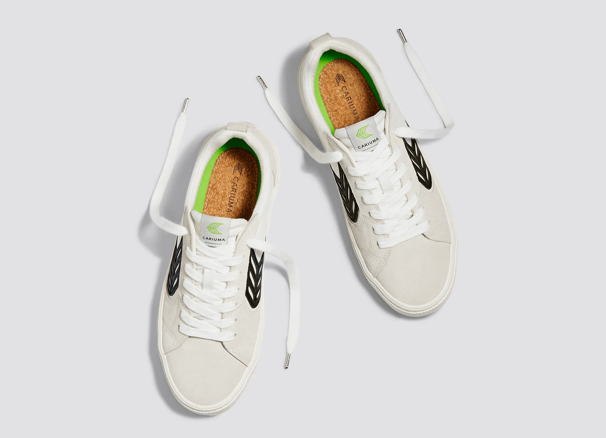 CATIBA PRO Skate Off-White Canvas Vintage White Suede Black Logo Sneaker Women