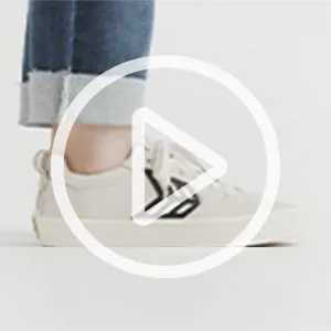 CATIBA PRO Skate Off-White Canvas Vintage White Suede Black Logo Sneaker Women