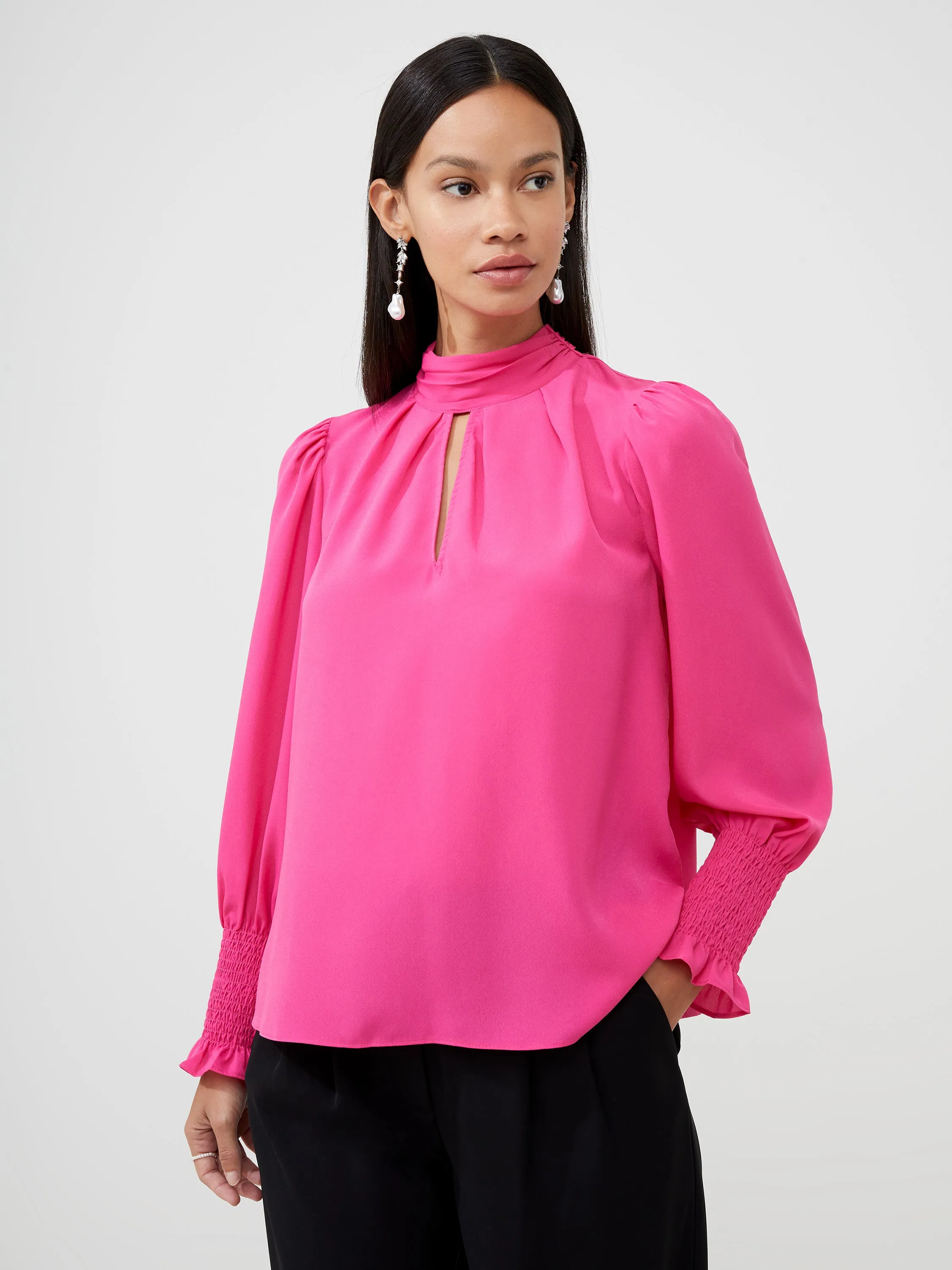 Crepe Light Keyhole Top