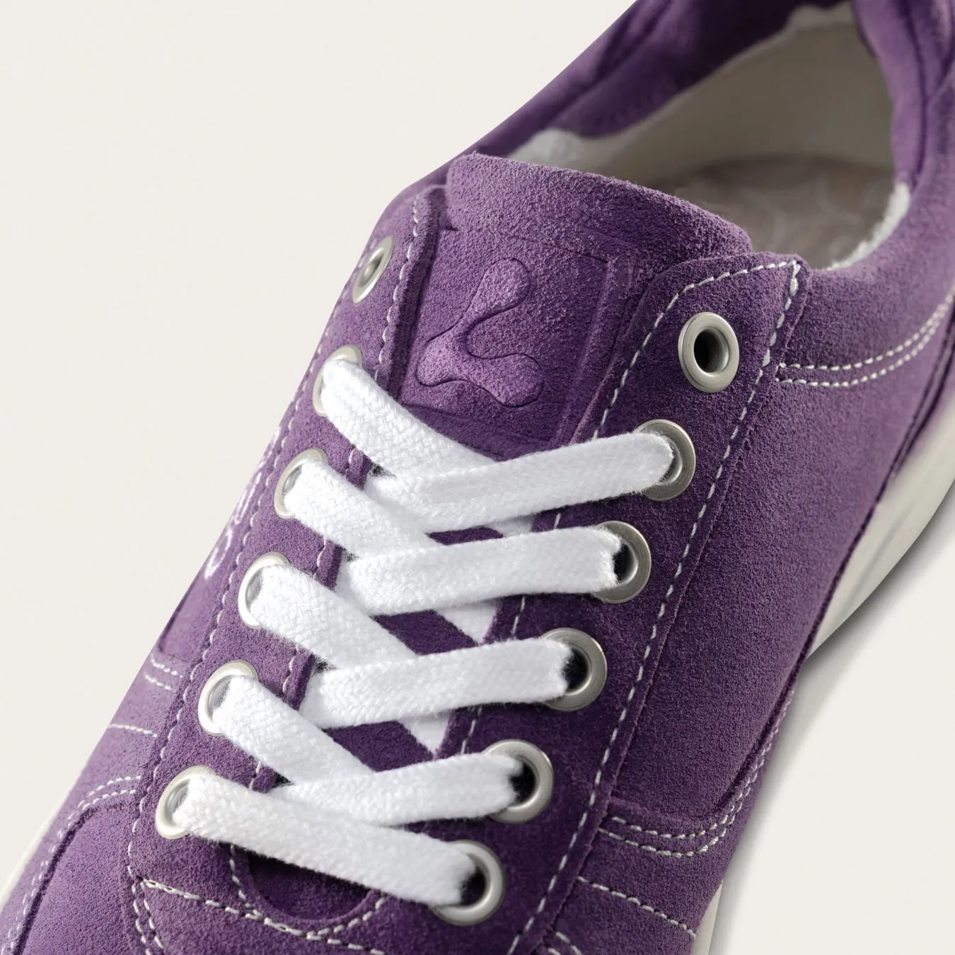 Hypernova in Cartwheel Purple
