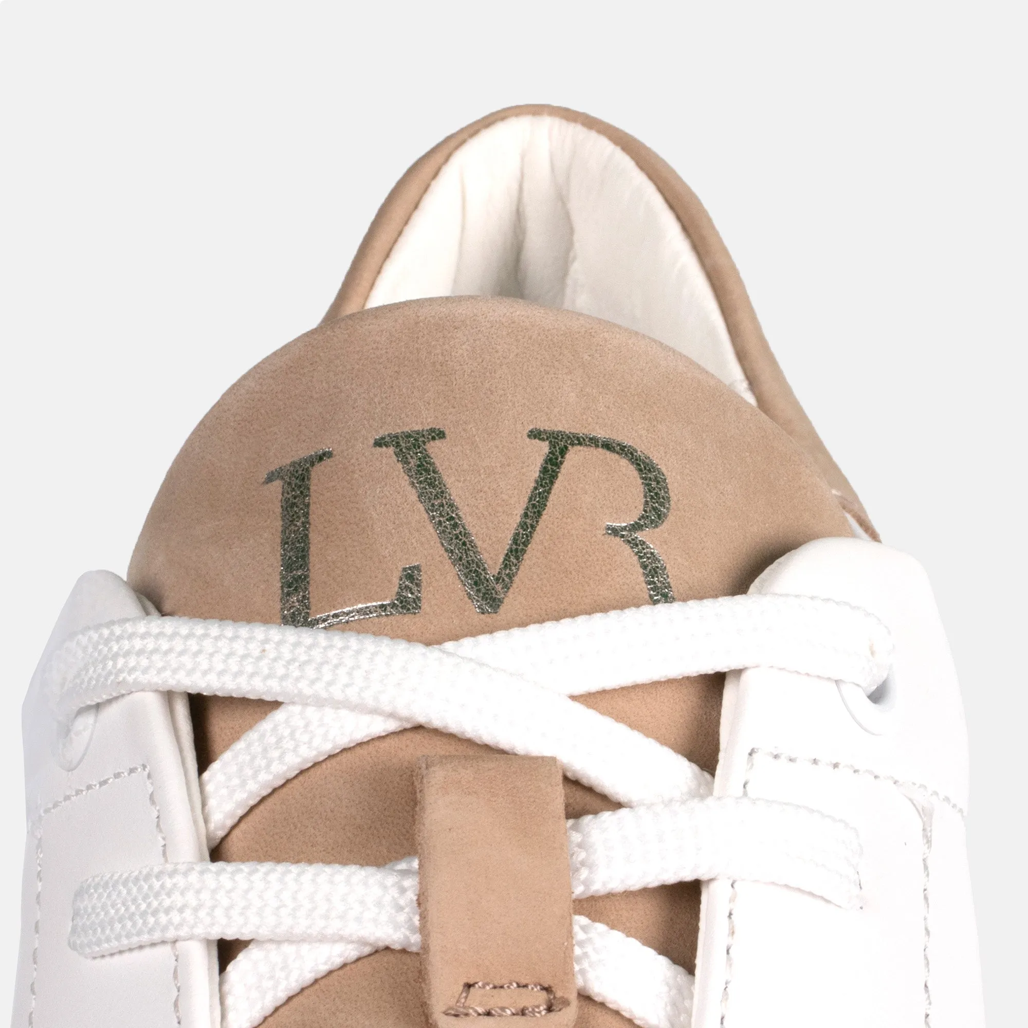 Linear 2.0 White/Neutral