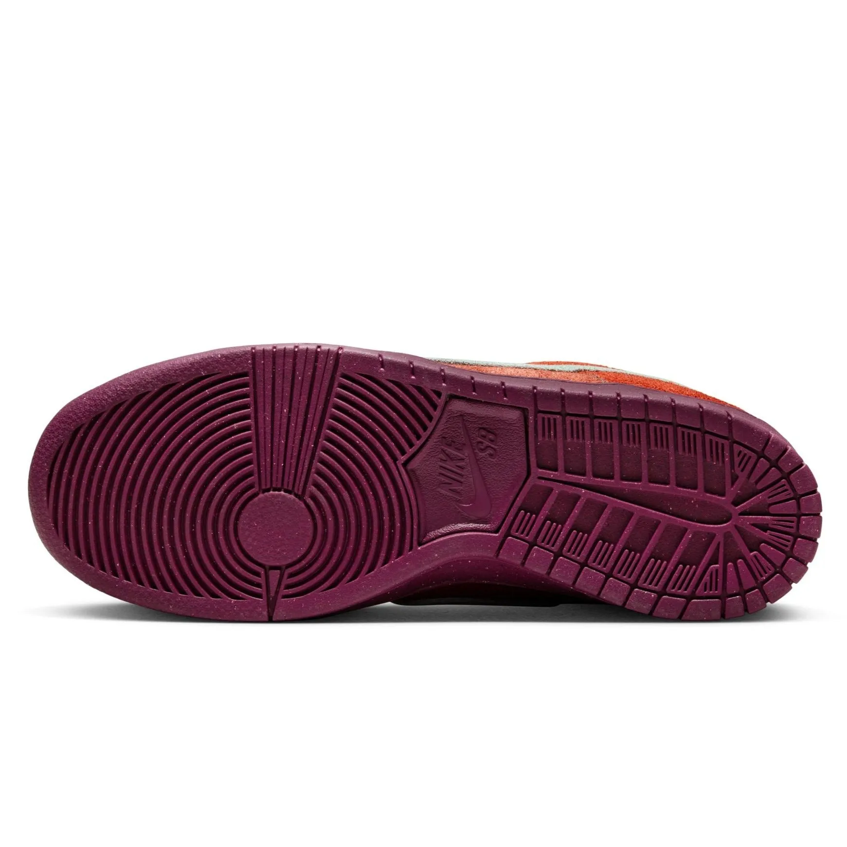 Nike SB Dunk Low Pro Premium Skateboard Shoe - Mystic Red/Emerald Rise-Rugged Orange