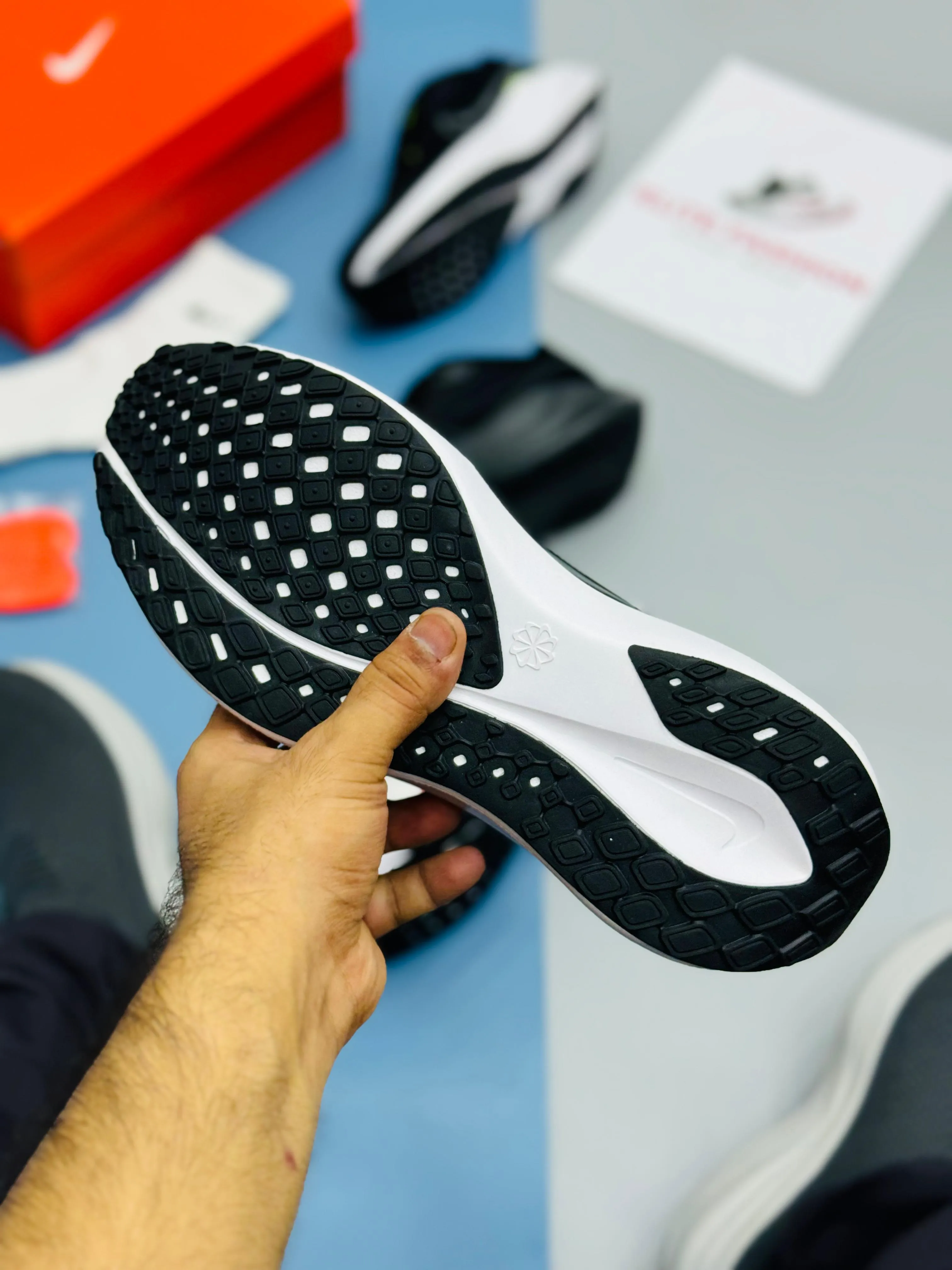 NK REACT PEGASUS 41-Black Red (TOP PREMIUM)