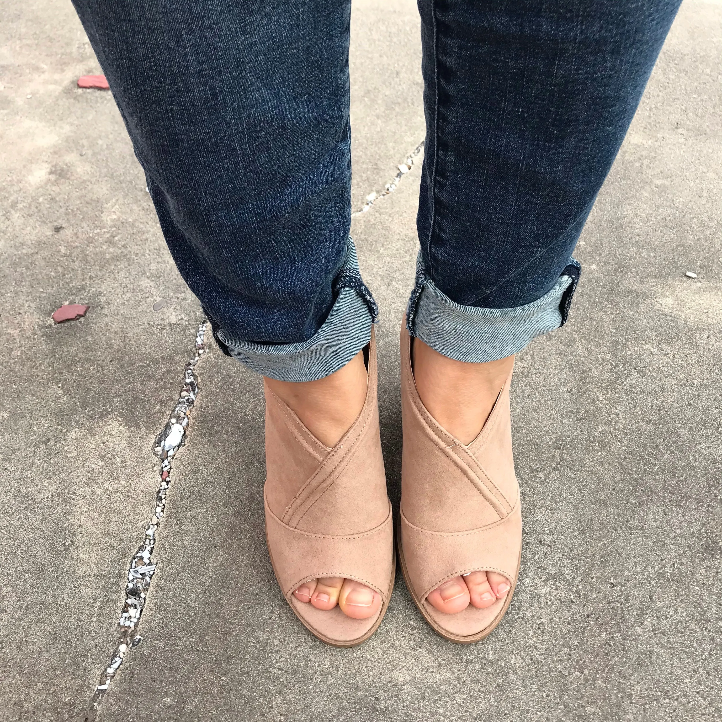 Popular Neutral Short Heel