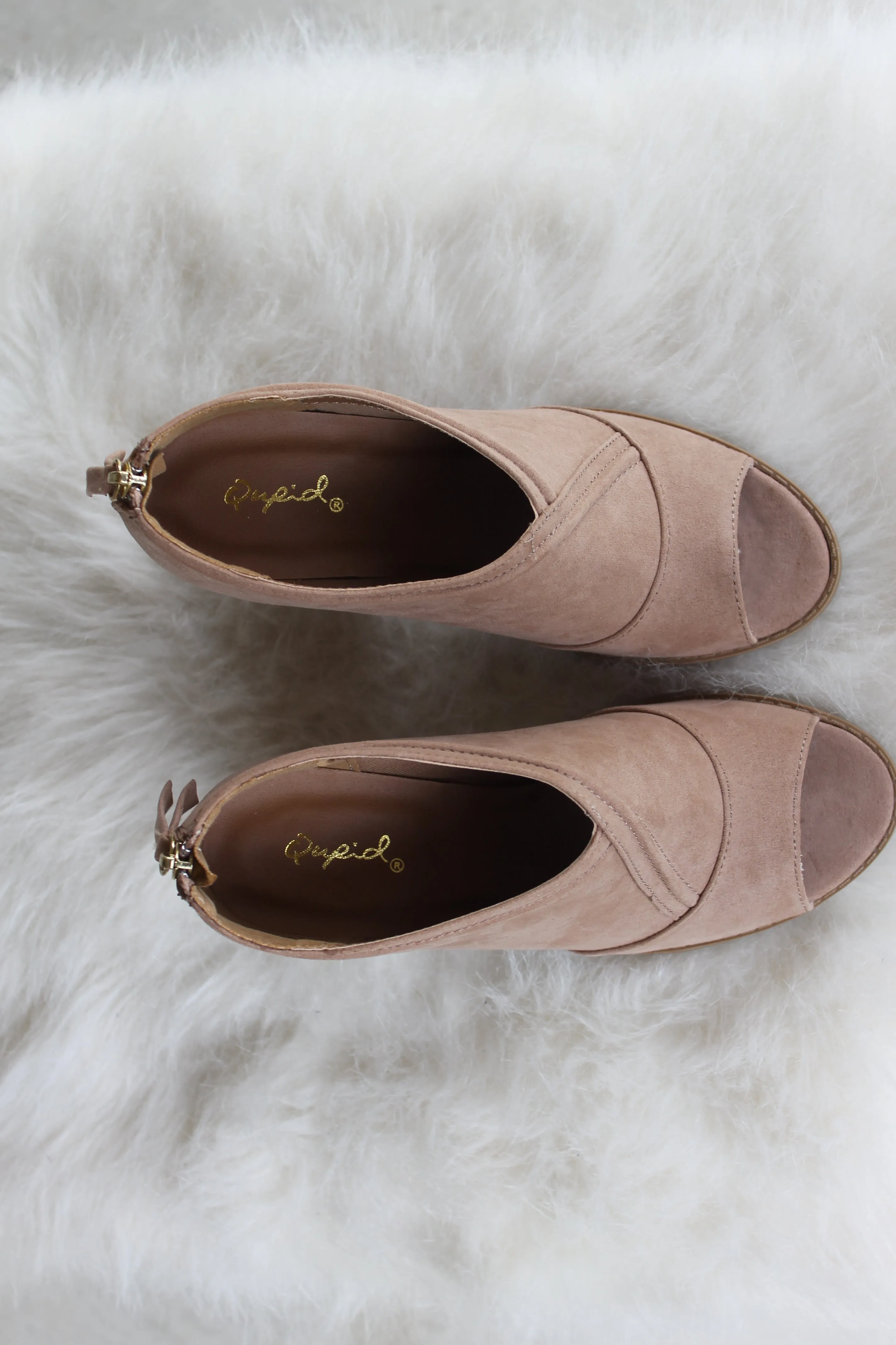 Popular Neutral Short Heel