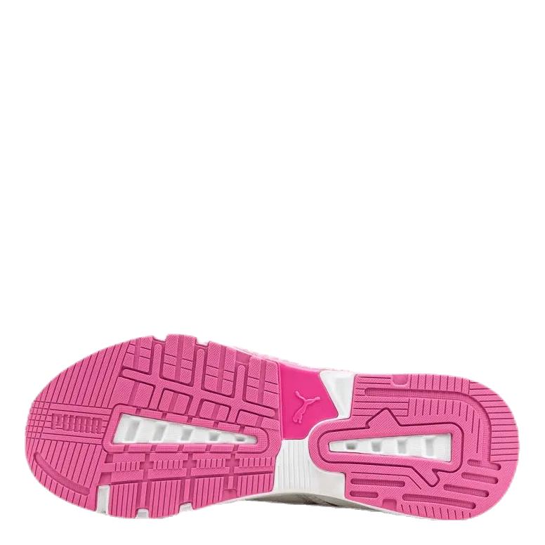 Provoke XT White/Black