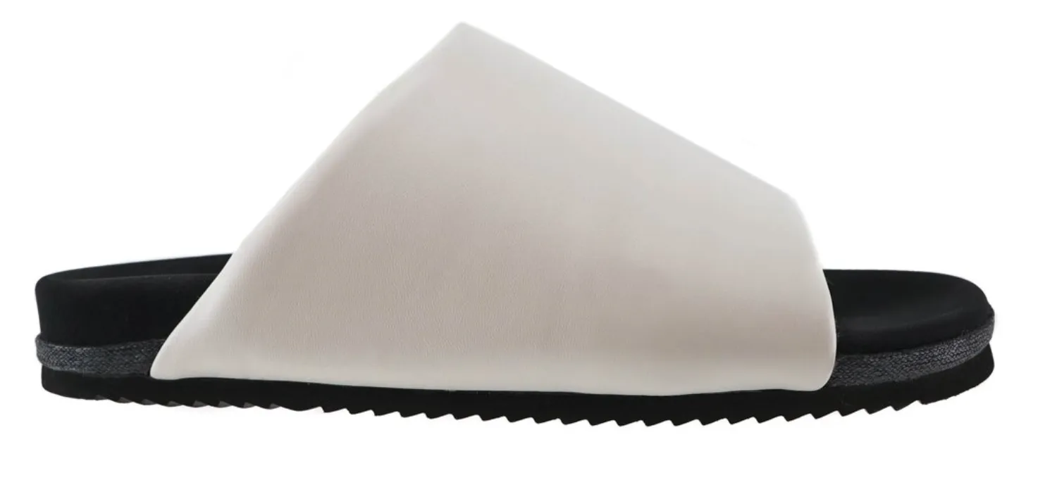 R0AM White Leather Slider