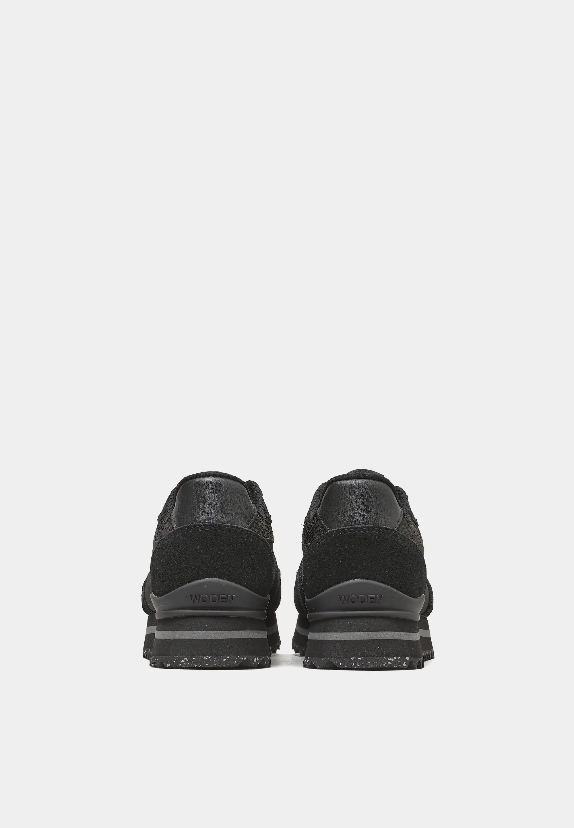 Ronja Plateau Black Suede