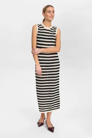 Villia Dress
