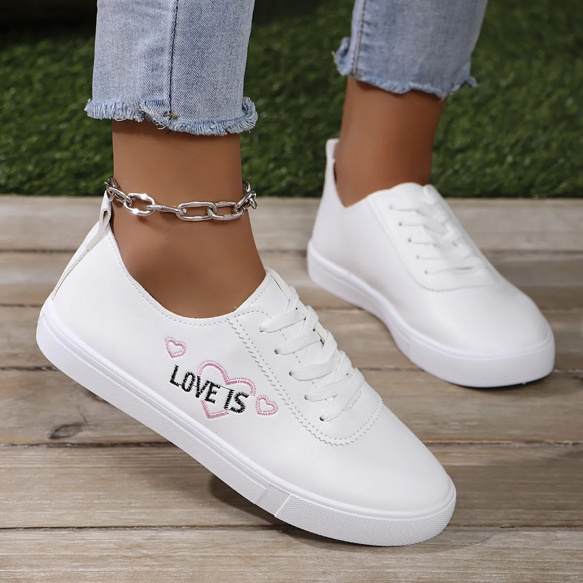 White skate sneakers For Women |  Heart Letter Lightweight SlipOn Shoes